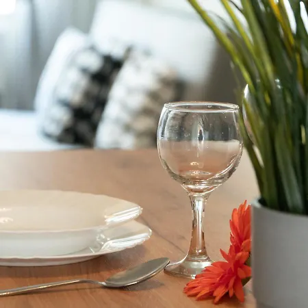 Houseloft Grand Edition Apartment